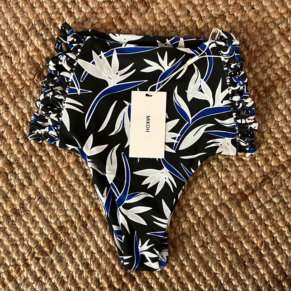 MIKOH Gold Coast High Waisted Bottom w Side Crotched Detail in Bird of Paradise